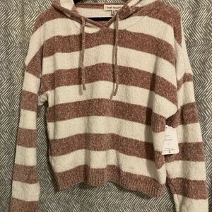 sweet republic sweater NWT
